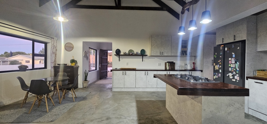 3 Bedroom Property for Sale in Hopefield Western Cape